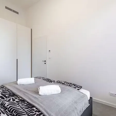 Modern Hidden Oasis In Pressburg