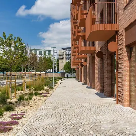 Modern Hidden Oasis In - Free Parking *
