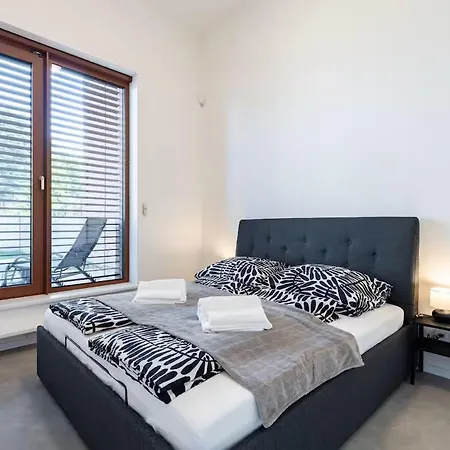 Modern Hidden Oasis In * Pressburg